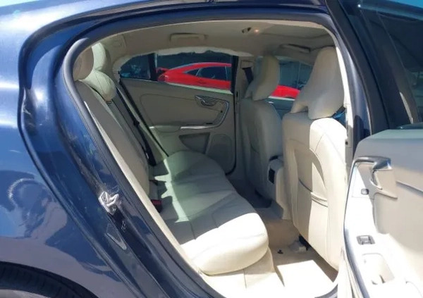 Volvo S60 cena 29500 przebieg: 95902, rok produkcji 2015 z Wąbrzeźno małe 79